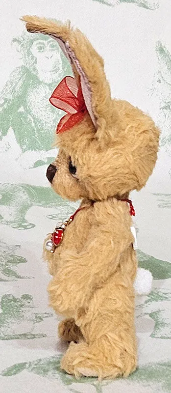 Betty Bunny by Pipkins Bears - 11cm