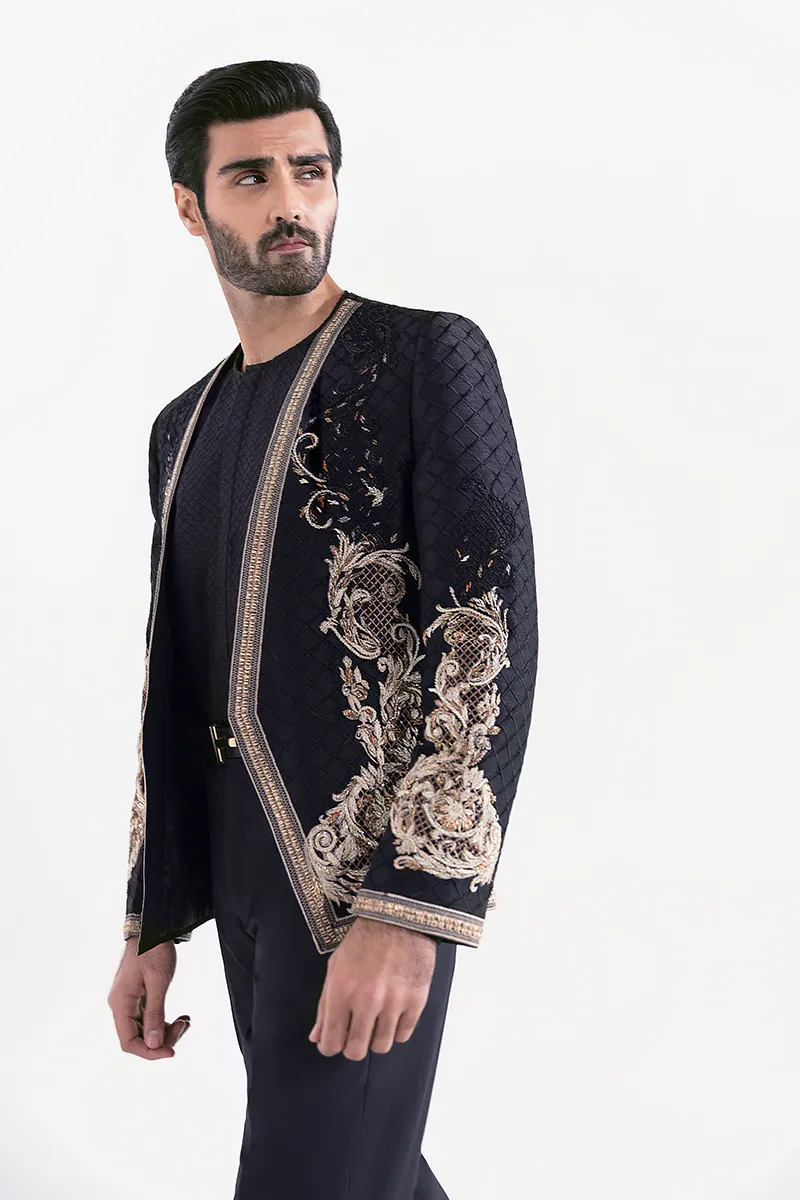 BLACK EMBROIDERED PRINCE COAT