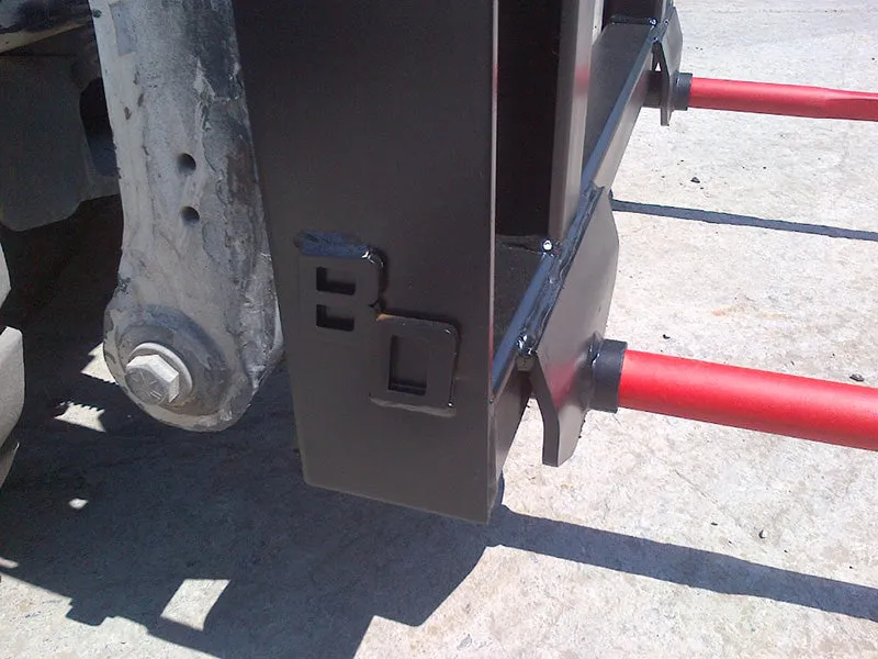 BLUE DIAMOND hay spear for skid steer