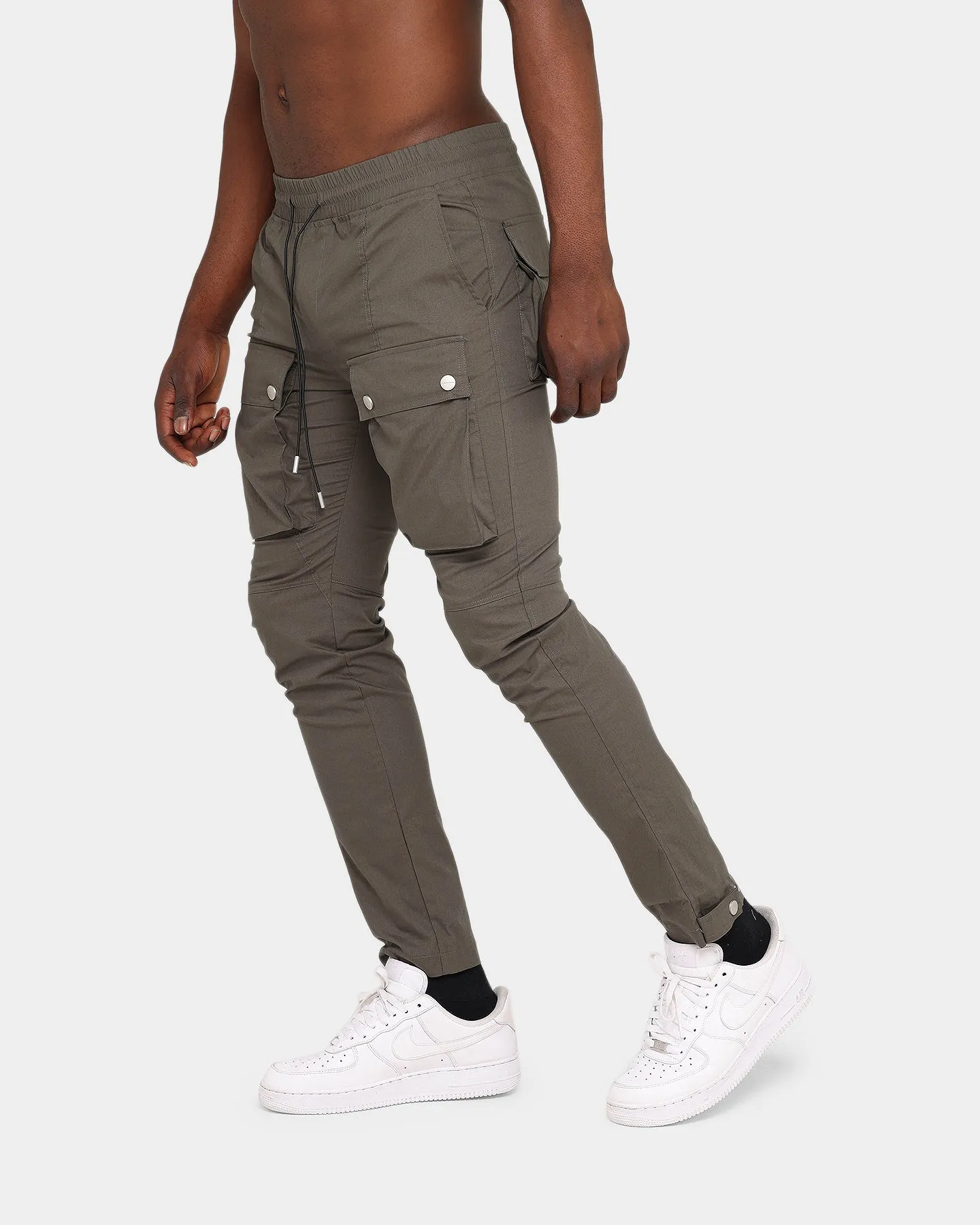 Club Paradise Resort Cargo Pants Olive