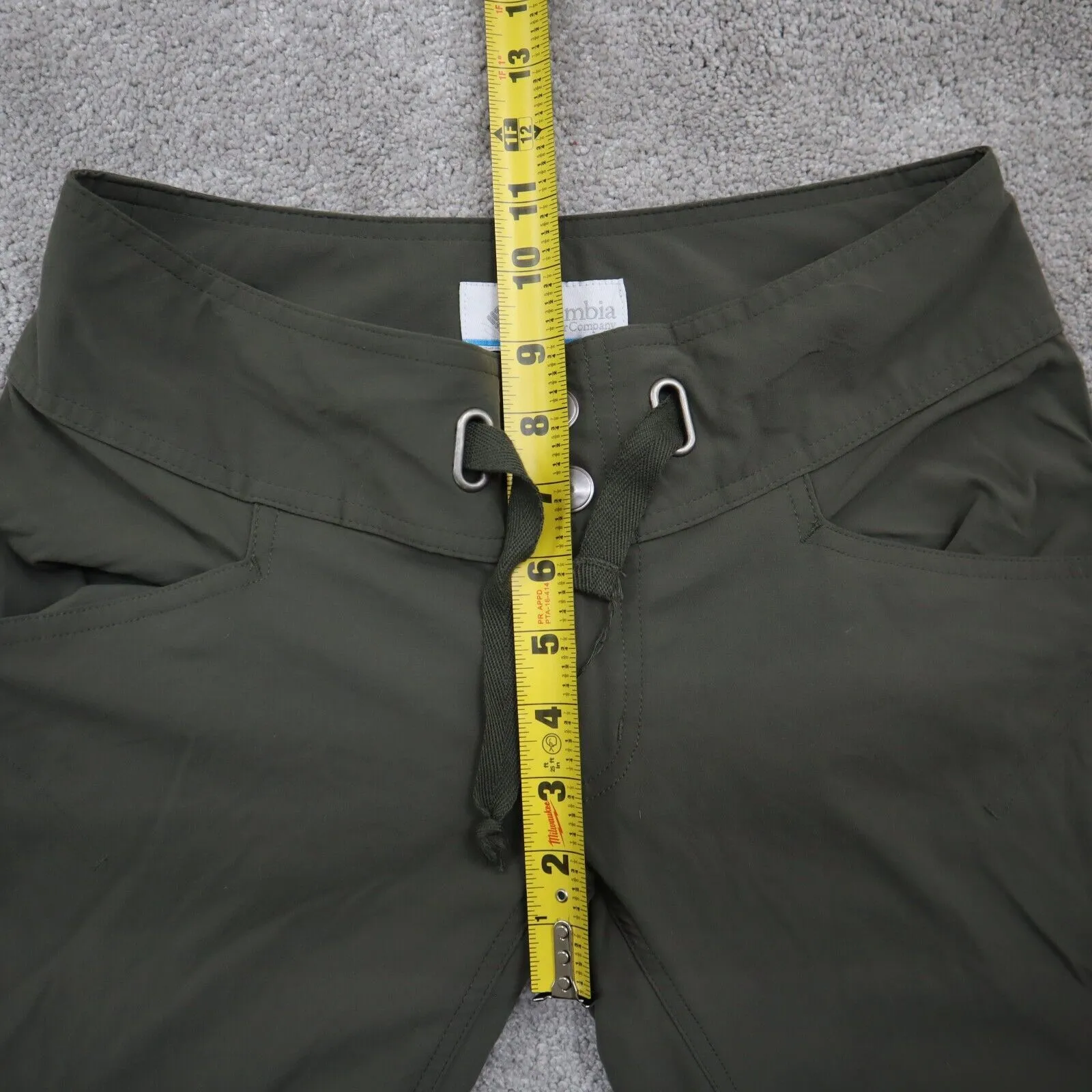 Columbia Womens Cargo Pant City Slickerz II Roll-Up Hiking Olive Size 2 Regular