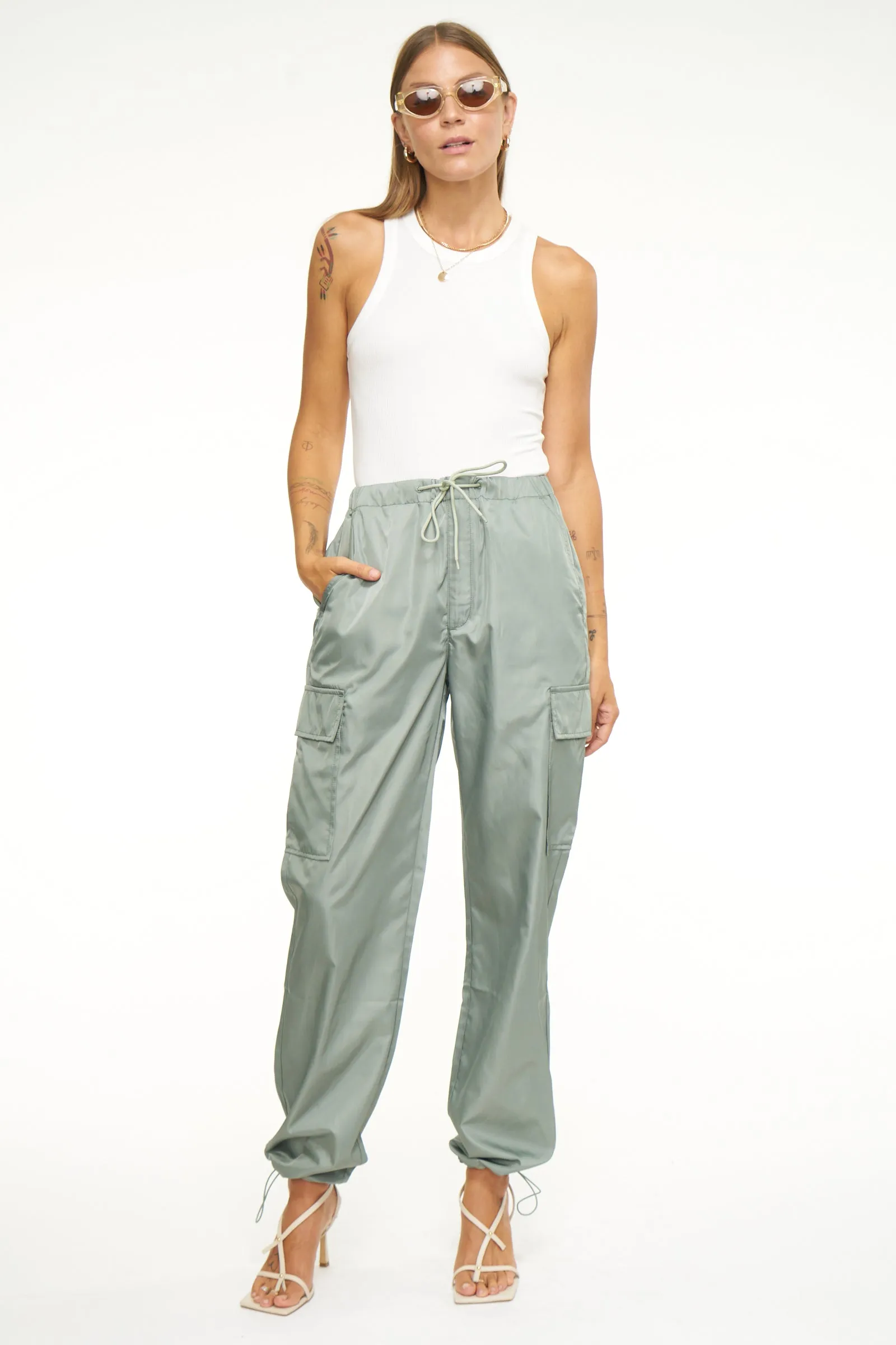 Jade Lightweight Cargo Trouser | Bluff Wash