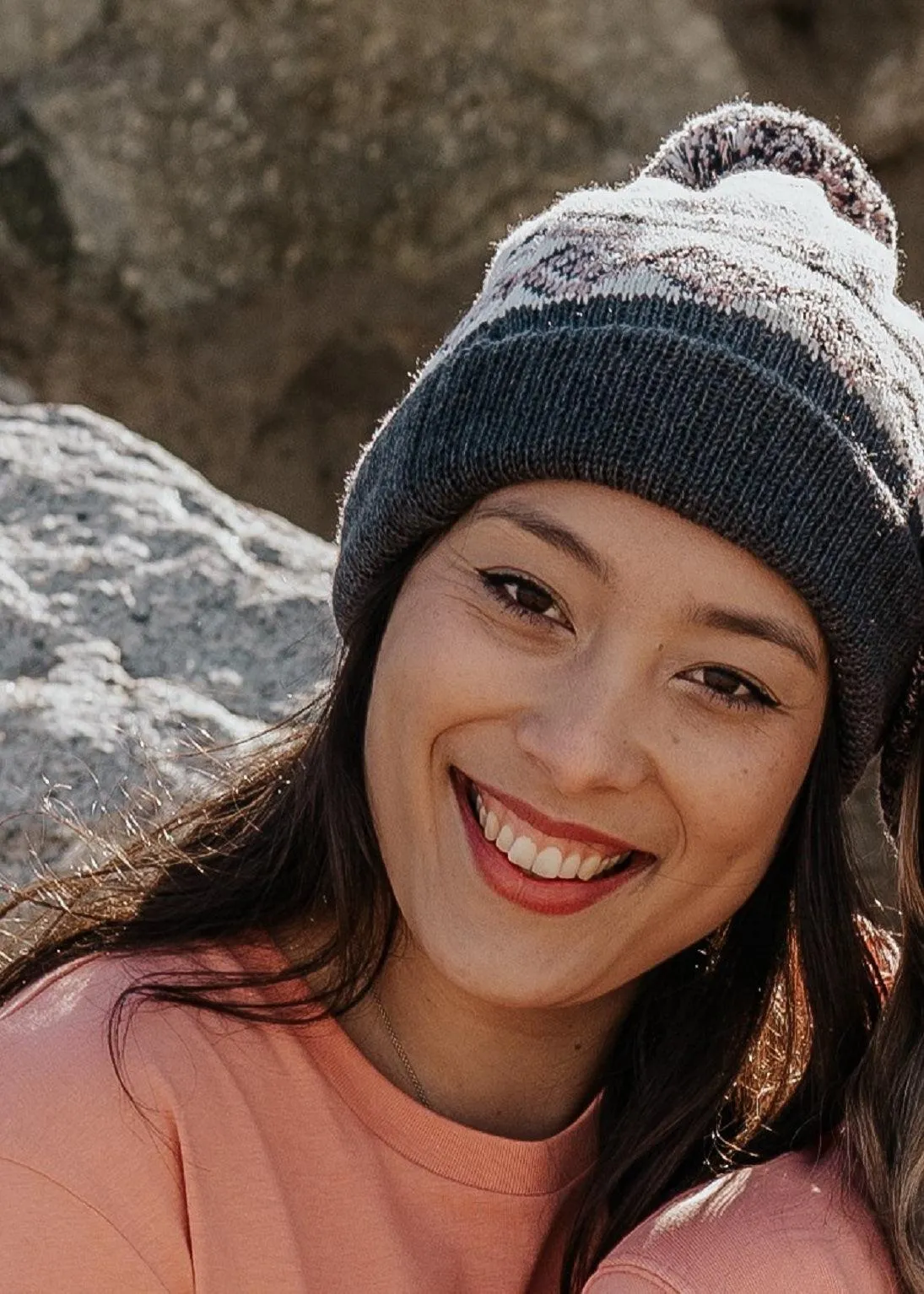 Logo Merino Bobble Hat in Rose & Charcoal