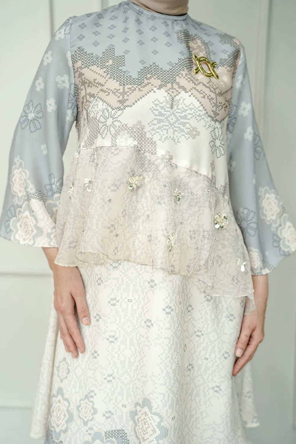 Malya Tunic with Embellishment Muara