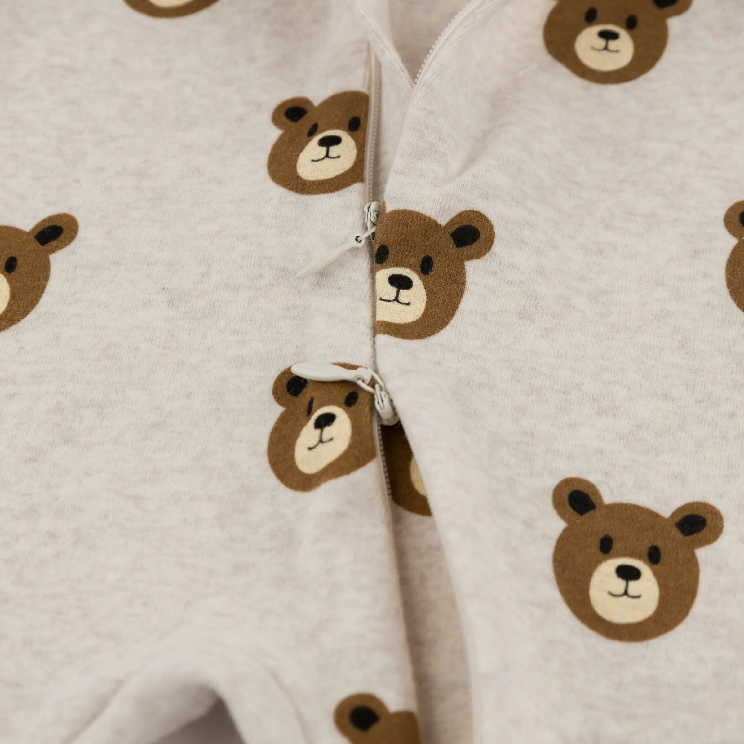 oh baby! Cotton Zipper Footie - Teddy Bear Face Print - Malt