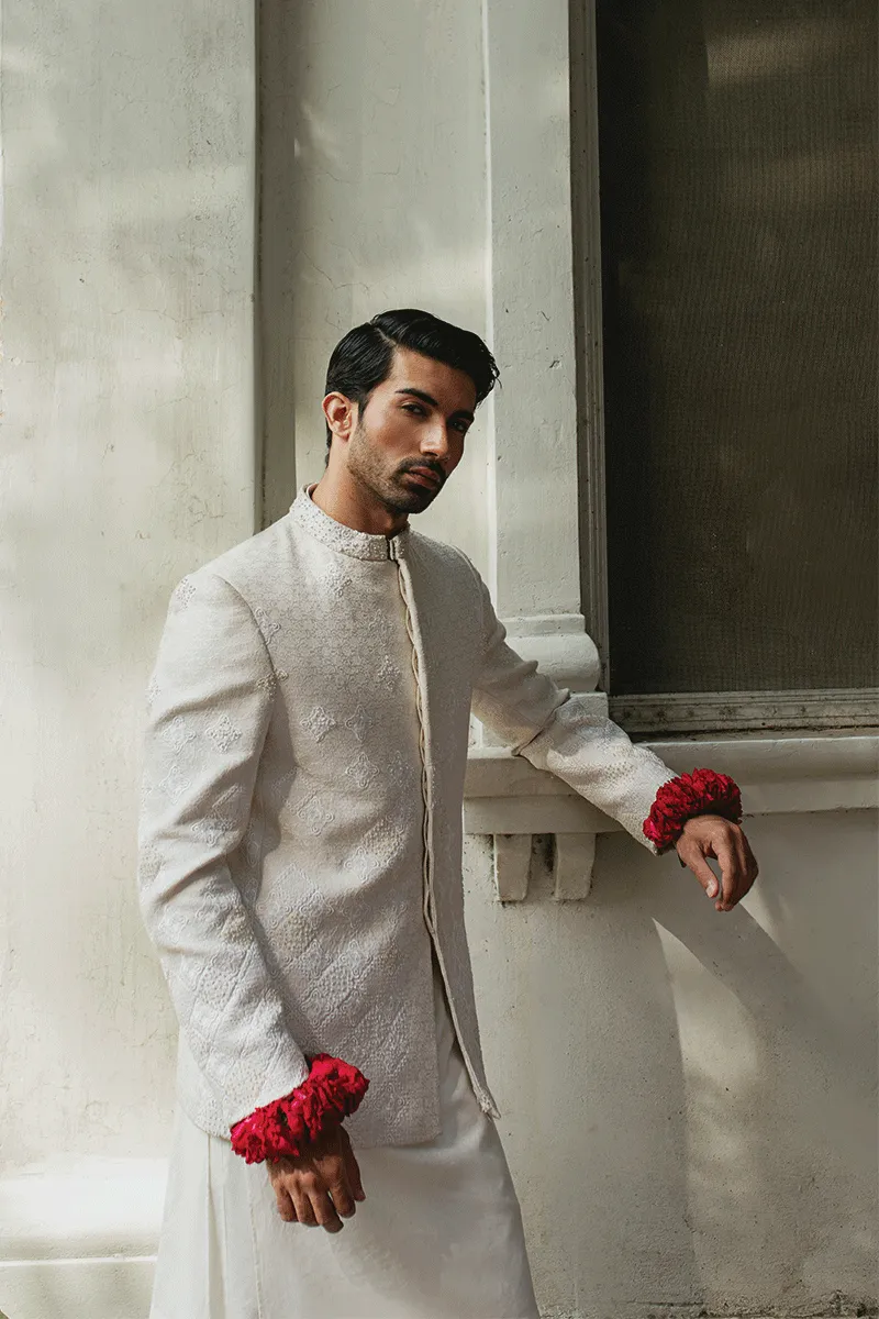 PEARL WHITE PRINCE COAT