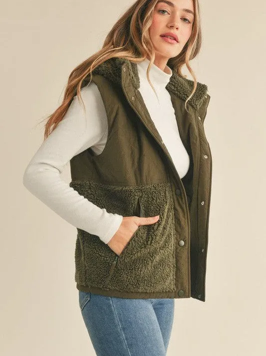 Quilted   Teddy Chilly Szn Vest in Dark Olive