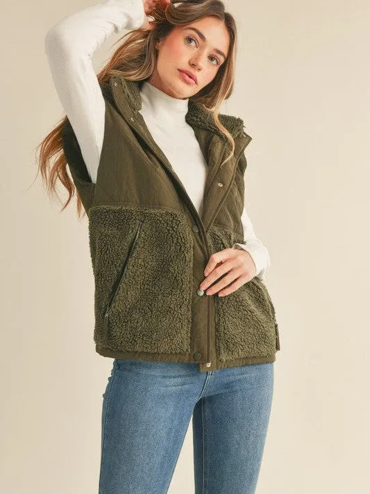 Quilted   Teddy Chilly Szn Vest in Dark Olive