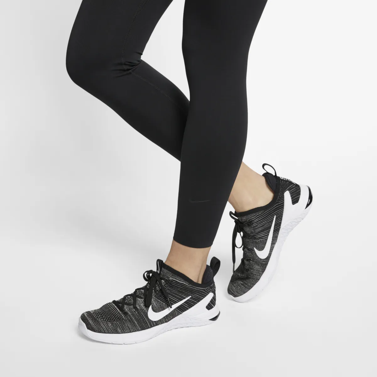 Women's Nike One Luxe 7/8 Tight - BQ9994-010