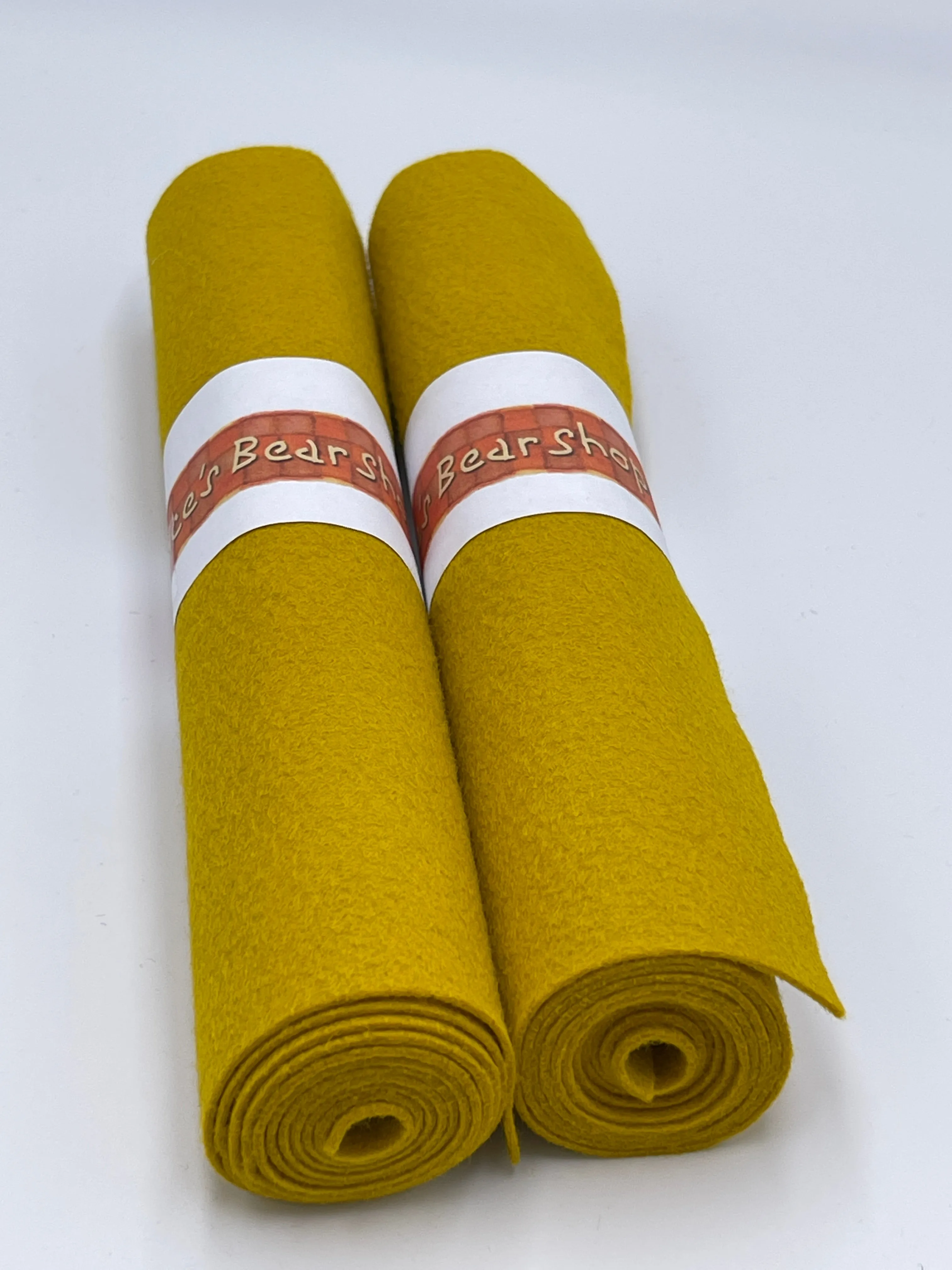 Wool Blend Felt - 25cm x 90cm Roll - OLD GOLD